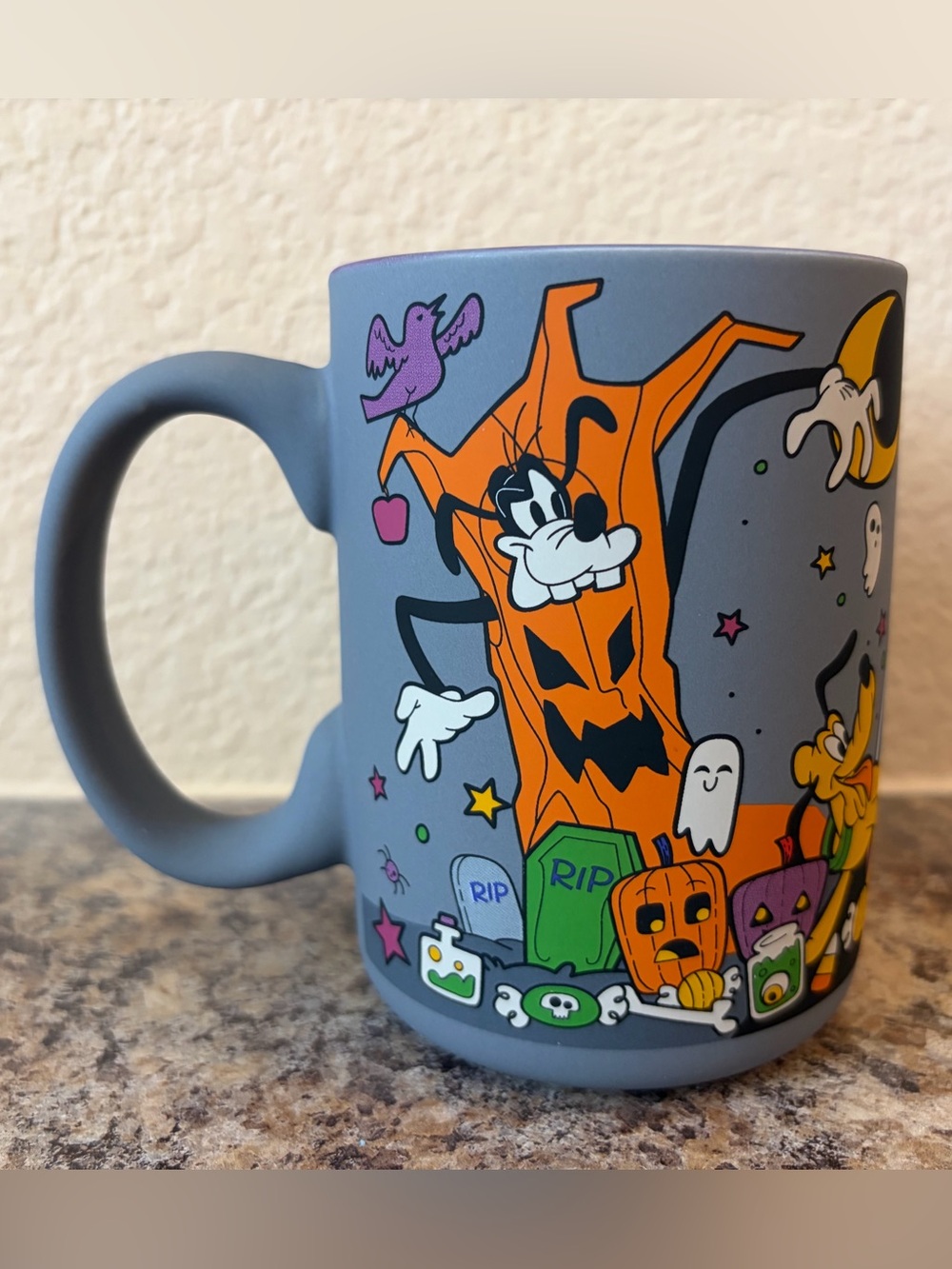NEW🎃Disney Halloween Mug